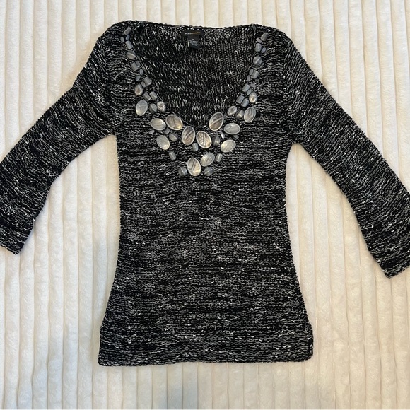 BCBGMaxAzria Black and White Knit Top size medium - Picture 1 of 5